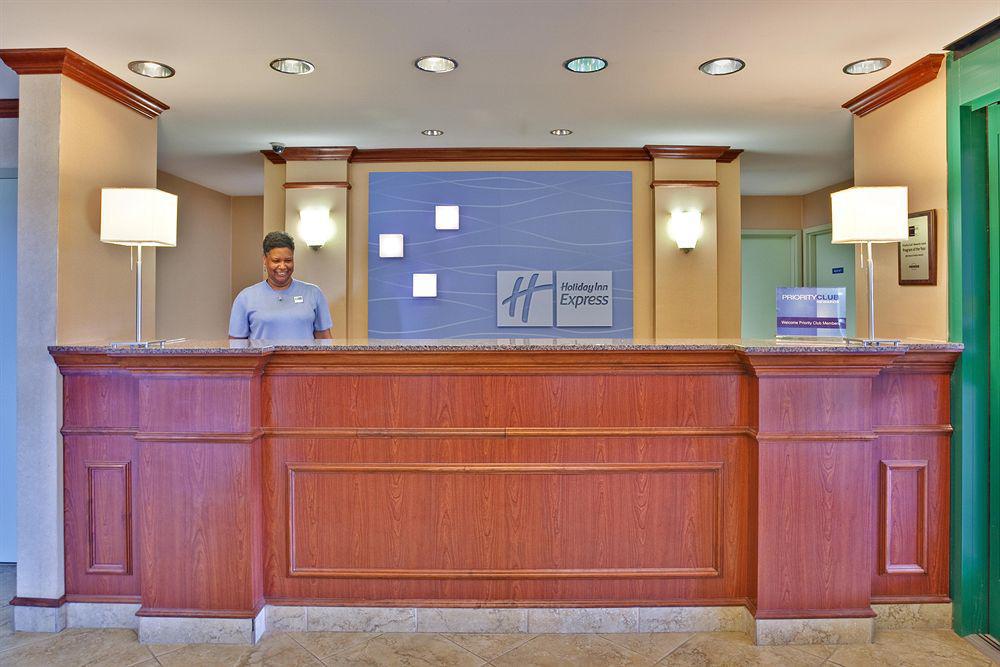 Holiday Inn Express Hotel & Suites Olive Branch, An Ihg Hotel Интериор снимка